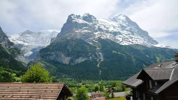 Apartment Galeriehaus Stotzhalten 4.5 - GriwaRent AG | Bern Kantonu - Grindelwald