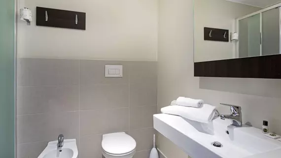 B&B Hotel Milano San Siro | Lombardy - Milano (ve civarı) - Milano