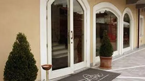 Hotel Cascina Di Corte | Piedmont - Turin (ve civarı) - Venaria Reale