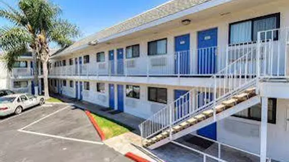 Motel 6 Los Angeles - Harbor City | Kaliforniya - Los Angeles County - Harbor City