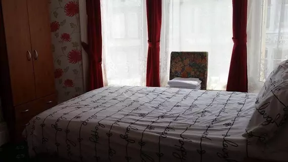 Rayners Hotel | Lancashire (kontluk) - Blackpool - Güney Sahili