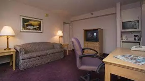 GuestHouse Inn & Suites Nashville / Music Valley | Tennessee - Nashville-Davidson - Nashville (ve civarı) - Nashville - Opryland - Donelson