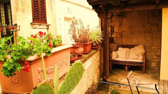 B&B Demetra Appartamenti | Puglia - Lecce (il) - Lecce - Lecce Tarihi Kent Merkezi