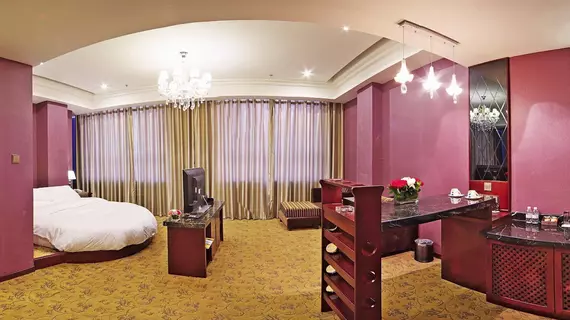 Dandong Riverside International Hotel | Liaoning - Dandong - Zhenxing District