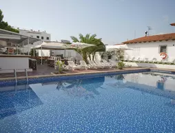 Hostal Montesol | Balearic Adaları - Mayorka Adası - Capdepera - Cala Ratjada