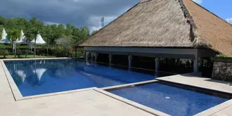 Royal Pool Villa Club