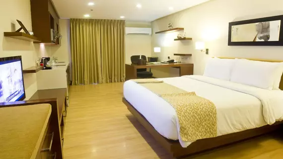 Parque España Residence Hotel | Rizal - Manila (ve civarı) - Muntinlupa - Alabang