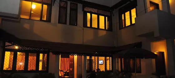 Blue Seas Guest House | Colombo Bölgesi - Lavinia Dağı