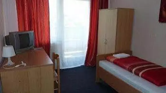 Pension Reiter | Berlin (ve civarı) - Friedrichshain-Kreuzberg - Friedrichshain