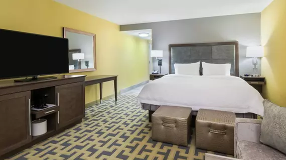 Hampton Inn and Suites Tampa Airport Avion Park Westshore | Florida - Tampa (ve civarı) - Tampa