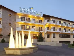 Parnis Palace Hotel Suites