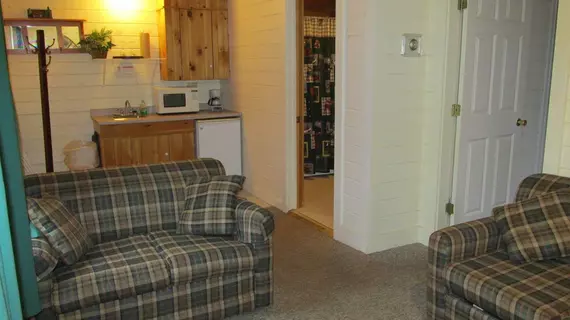 Cranmore Mountain Lodge Bed & Breakfast | New Hampshire - North Conway