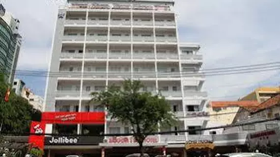 Saigon Star Hotel | Binh Duong (vilayet) - Ho Şi Min Şehri (ve civarı) - Ho Chi Minh City - Quận 1 - Ho Chi Minh Şehri Merkezi