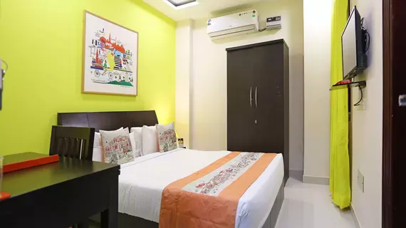 OYO Rooms Rohini Pitampura | Batı Delhi - Ulusal Eyalet Başkenti Delhi - Delhi (ve civarı) - Yeni Delhi