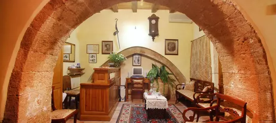 Palazzo di Pietro | Girit Adası - Hanya (bölge) - Hanya - Hanya