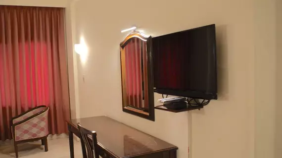 Alpana Hotel | Uttarkand - Haridwar Bölgesi - Haridwar (ve civarı) - Haridwar - Ram Ghat