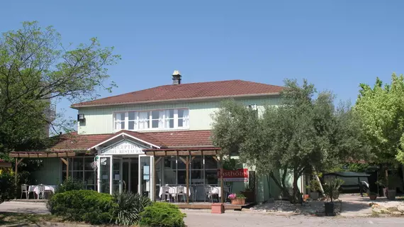 Fast Hotel Montpellier Baillargues | Occitanie - Herault (bölge) - Montpellier (ve civarı) - Baillargues