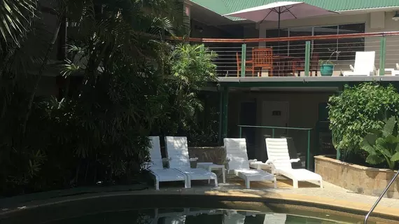 Bay Village Tropical Retreat & Apartments | Queensland - Cairns - Cairns (ve civarı) - Cairns North