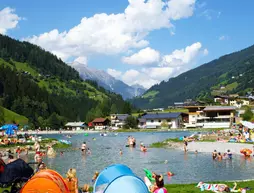 Hotel Holiday | Tirol - Landeck (ve civarı) - See