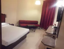 Hotel Ashish Plaza | Maharaştra - Pune Bölgesi - Pune - Shivajinagar