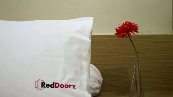 RedDoorz @ Gunung Sahari | West Java - Cakarta (ve civarı) - Cakarta - Merkez Cakarta - Kemayoran