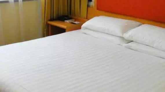 Home Inn Suzhou Guanqian Branch | Jiangsu - Suzhou - Gu Su Bölgesi