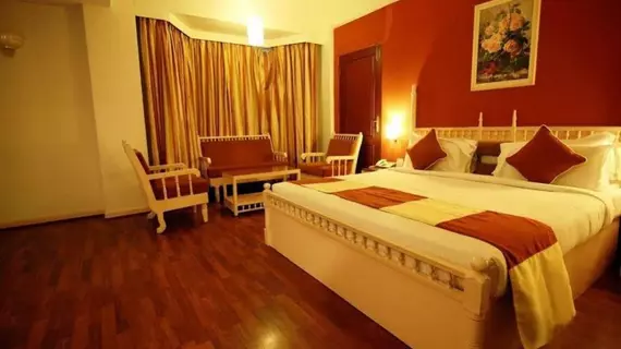 Hotel Cenneys Gateway | Tamil Nadu - Salem (ve civarı) - Salem