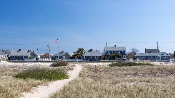 East Harbour Motel & Cottages | Massachusetts - North Truro