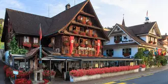 Hotel Swiss Chalet