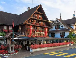 Hotel Swiss Chalet | Schwyz Kantonu - Kuessnacht - Merlischachen