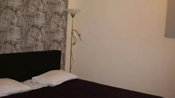 Hotel Nevskiy 98 | Leningrad Bölgesi - St. Petersburg (ve civarı) - St. Petersburg - Tsentralny