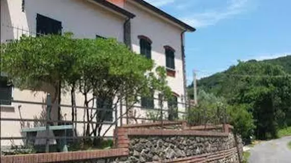 Casa Sarticola | Liguria - La Spezia (il) - Castelnuovo Magra