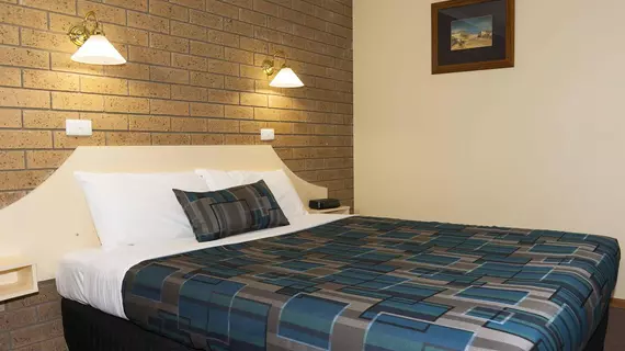 Hepburn Springs Motor Inn | Victoria - Daylesford (ve civarı) - Hepburn Springs