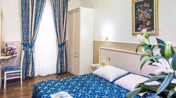 Hotel Anfiteatro Flavio | Lazio - Roma (ve civarı) - Roma Kent Merkezi - Monti