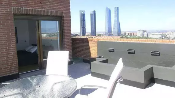 SYTB&B Luxury Bed and Breakfast | Madrid Özerk Topluluğu - Madrid (ve civarı) - Chamartin