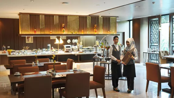 Al Meroz Hotel Bangkok - The Leading Halal Hotel | Bangkok - Bang Kapi - Ramkhamhaeng