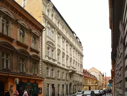 Amadeus Prague Apartments | Prag - Městská čast Praha 1 (en büyük Prag ilçesi) - Nove Mesto