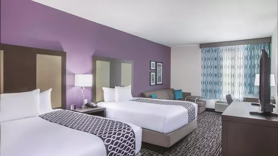 La Quinta Inn and Suites Lake Charles Westlake | Louisiana - Lake Charles (ve civarı) - Westlake