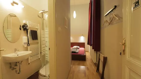 Maverick Hostel & Ensuites | Pest County - Budapeşte (ve civarı) - Budapeşte Kent Merkezi - Belváros - Lipótváros