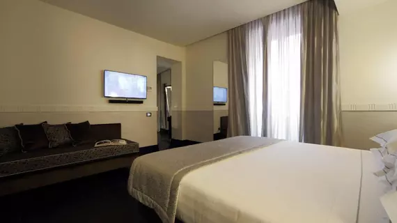 Mood Suites Tritone | Lazio - Roma (ve civarı) - Roma Kent Merkezi - Rione II Trevi