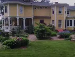 Lily House Bed and Breakfast | Connecticut - Hartford (ve civarı) - Suffield