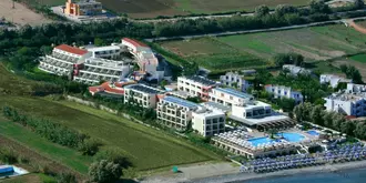 Hydramis Palace Beach Resort