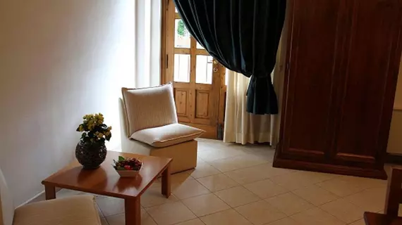 Hotel I Platani | Toskana - Siena (vilayet) - San Gimignano - Val d'Elsa