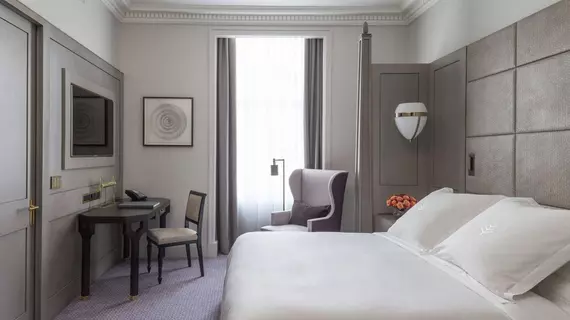 Four Seasons Hotel London At Ten Trinity Square | Londra (ve civarı) - Tower Hamlets - Tower Hill