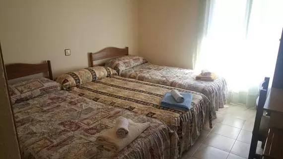 Hostal Avenida | Aragon - Zaragoza (vilayet) - Alhama de Aragon