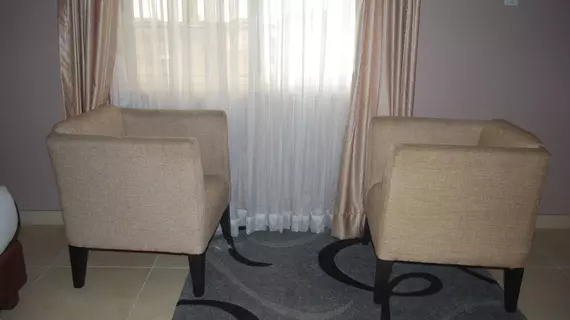 Nevada Inn Hotels and Suites | Lagos (ve civarı) - Lekki