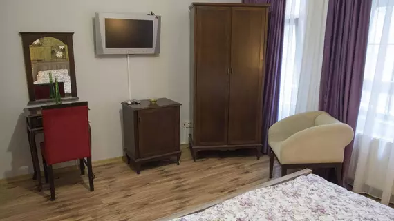 Dora Hotel |  Istanbul  - Beyoğlu - Sütlüce Mahallesi