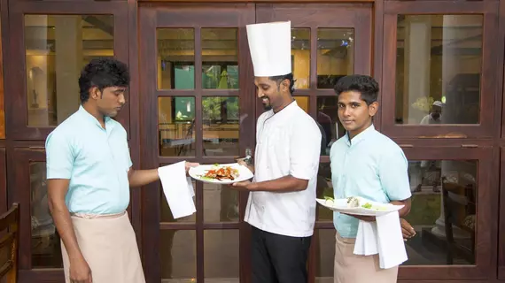 Palm Beach Hotel | Colombo Bölgesi - Lavinia Dağı