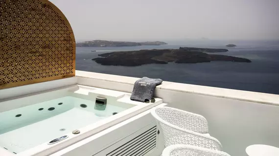 Andronikos Santorini | Ege Adaları - Santorini