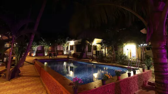 Fab Ashwem Beach Resort | Goa - Kuzey Goa - Ashvem